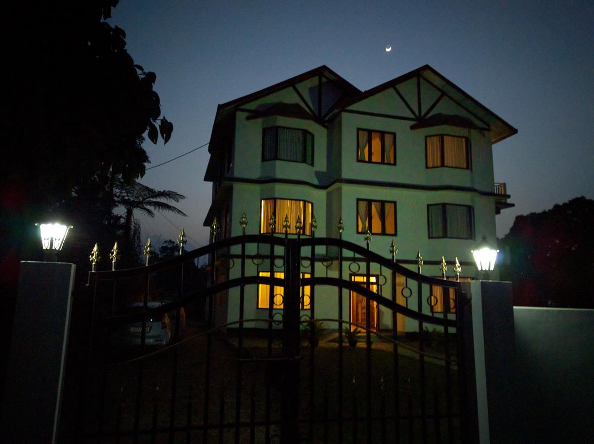 Pine Haven Resorts Takdāh Esterno foto