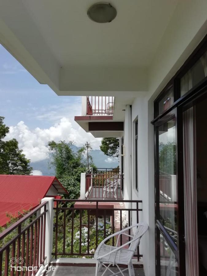 Pine Haven Resorts Takdāh Esterno foto